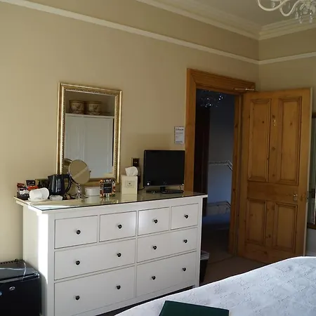 Affittacamere Brookfield House 4*