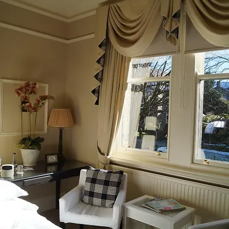 Brookfield House Guest house